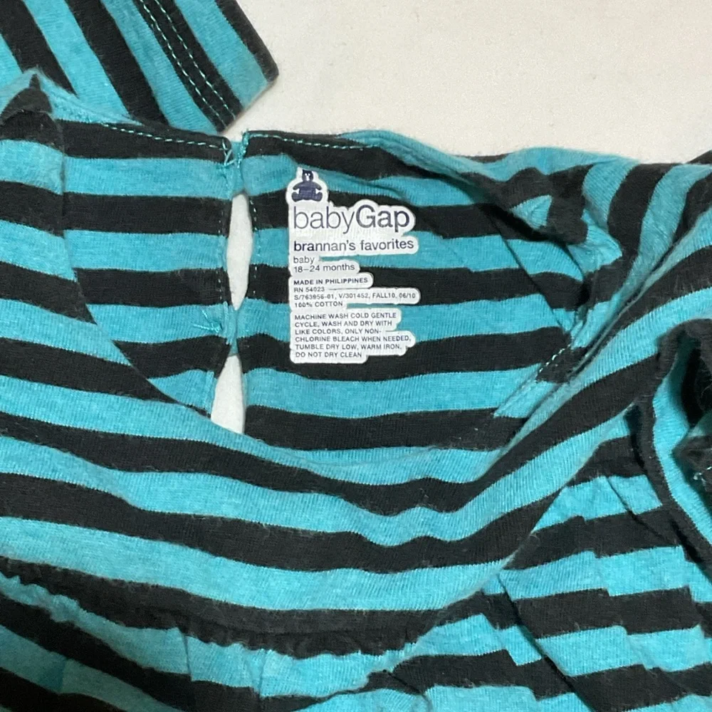 Baby Gap Brannan’s Favorite Size 18-24 Months 2 Long Sleeve Shirts